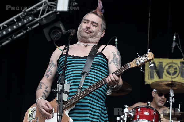 NOFX - 2018-06-16 - BRETIGNY-SUR-ORGE - Base Aerienne 217 - Main Stage 2 - 